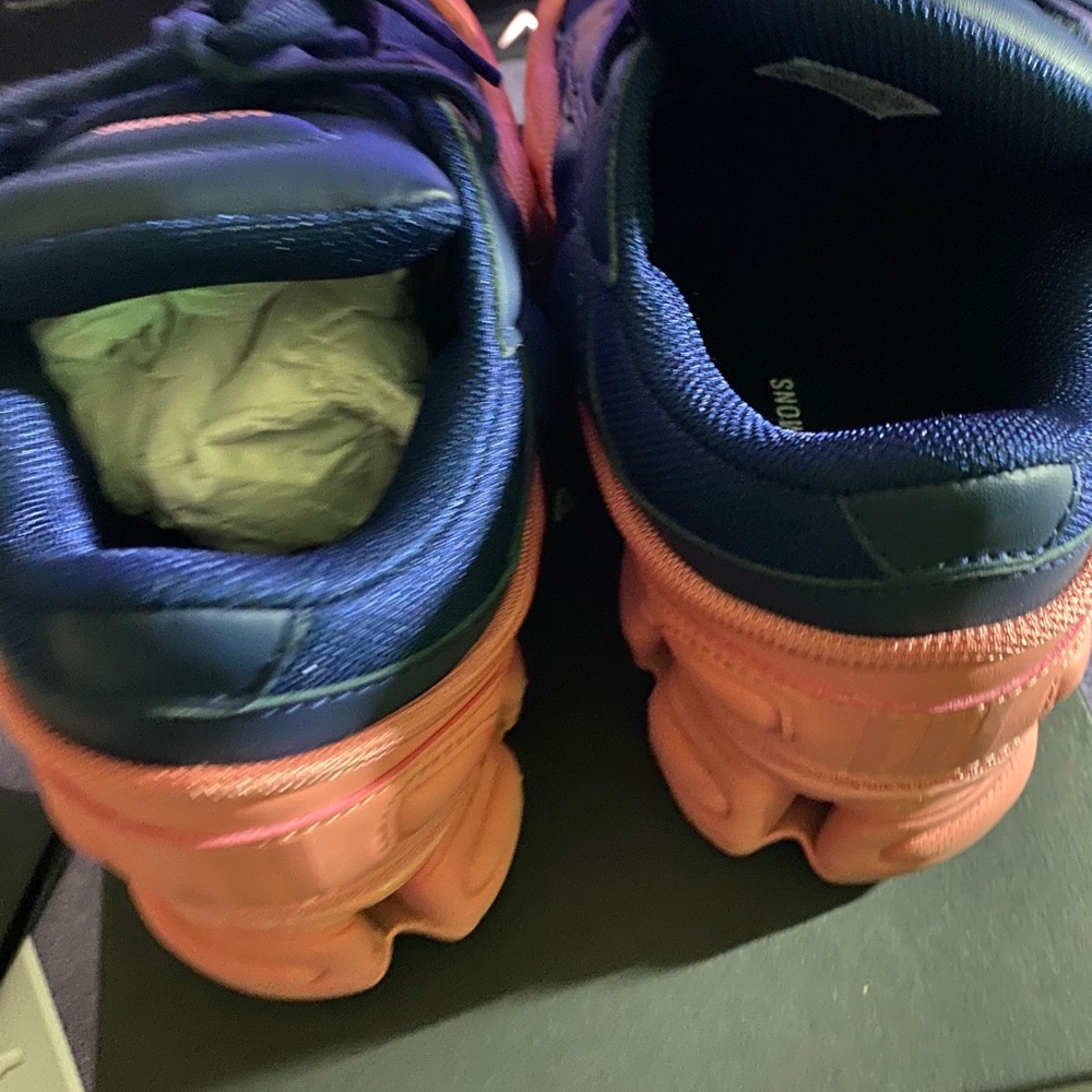 RAF Simons - Picture 4 of 4